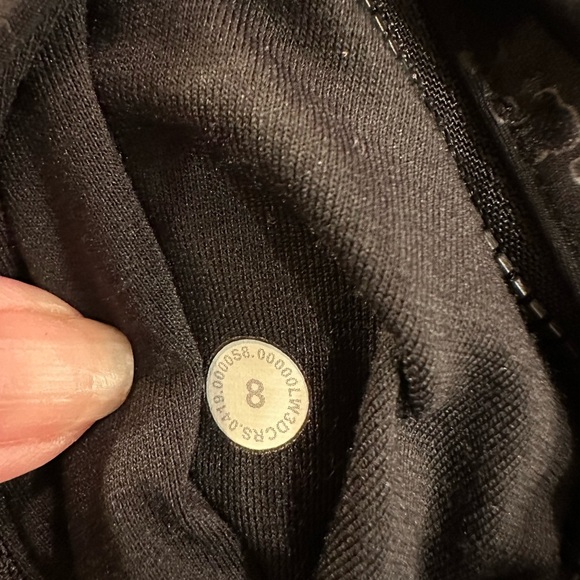 Lululemon Define Jacket *Speckle Shine
Black / Black SPECIAL EDITION - Picture 6 of 10
